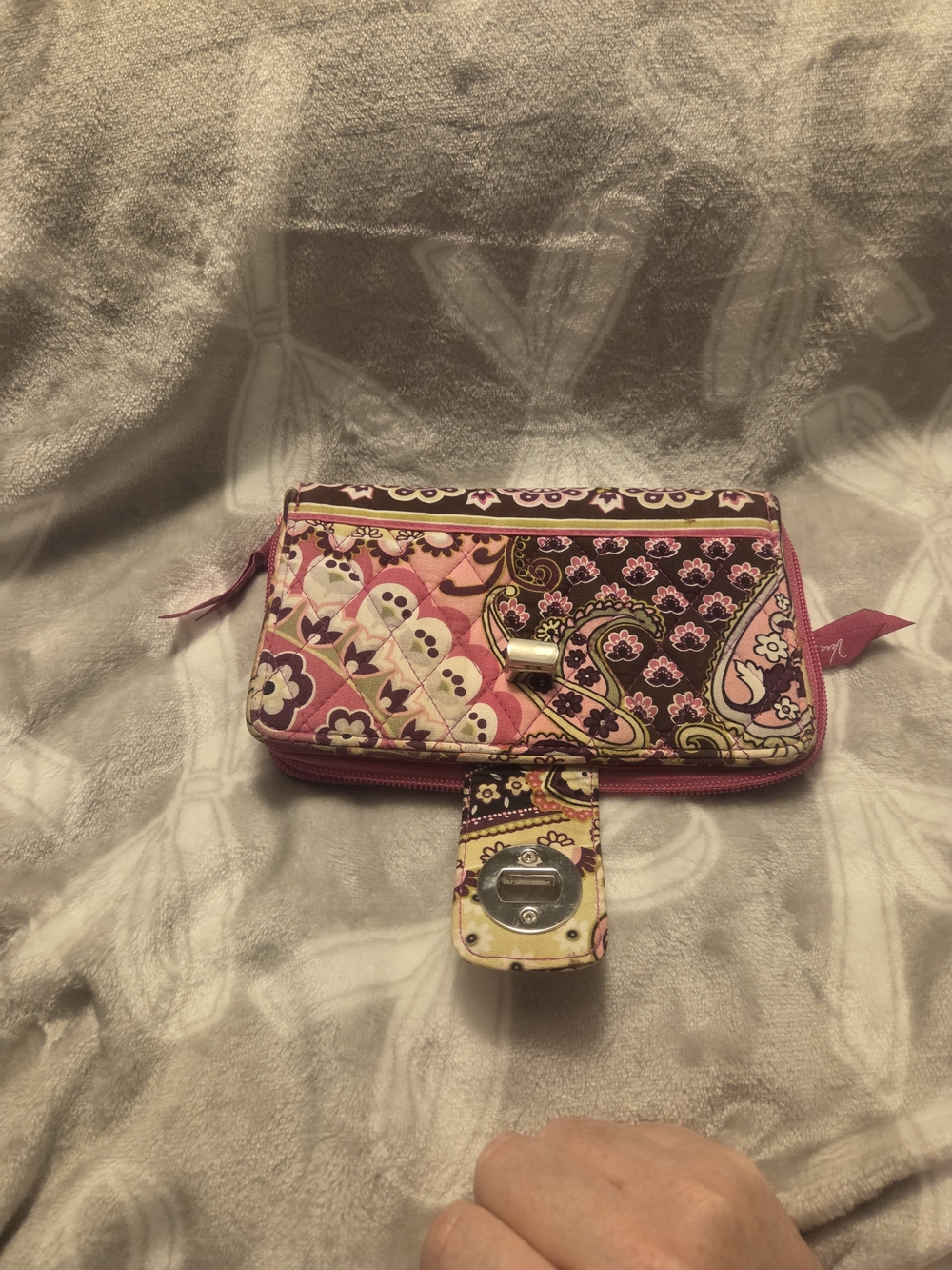 Vera Bradley Very Berry Paisley Quilted Wallet - Picture 11 of 12